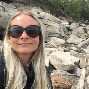 Meet your Posher, Charity